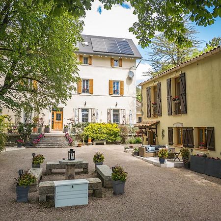 Gites Du Caylar - Chambres Et Appartments Le Caylar Exterior photo